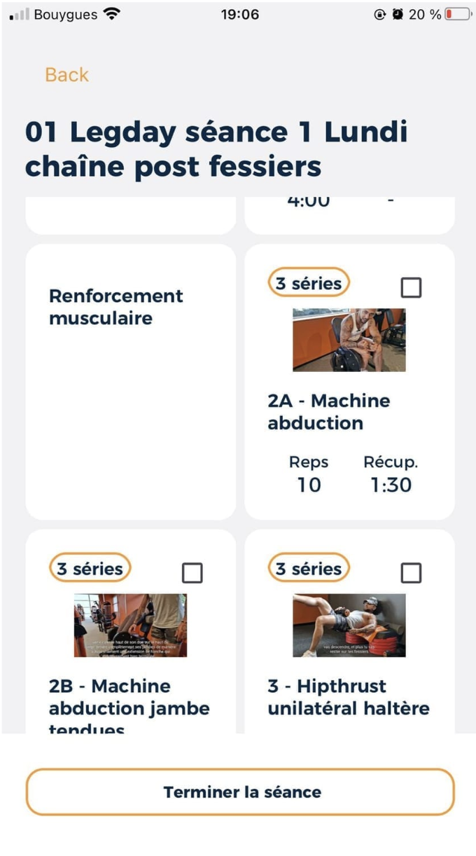 Capture d'écran de l'application : exercices d'une séance avec vidéos de démonstration intégrées